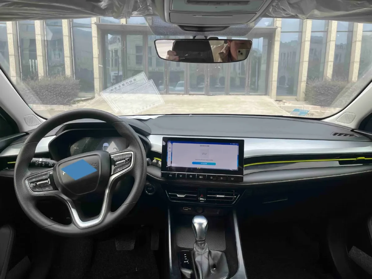 2021 Roewe i5 1.5L 120HP L4 CVT,autocango,china used car exporter,china ev exporter,chinese used car exporter,chinese used ev exporter