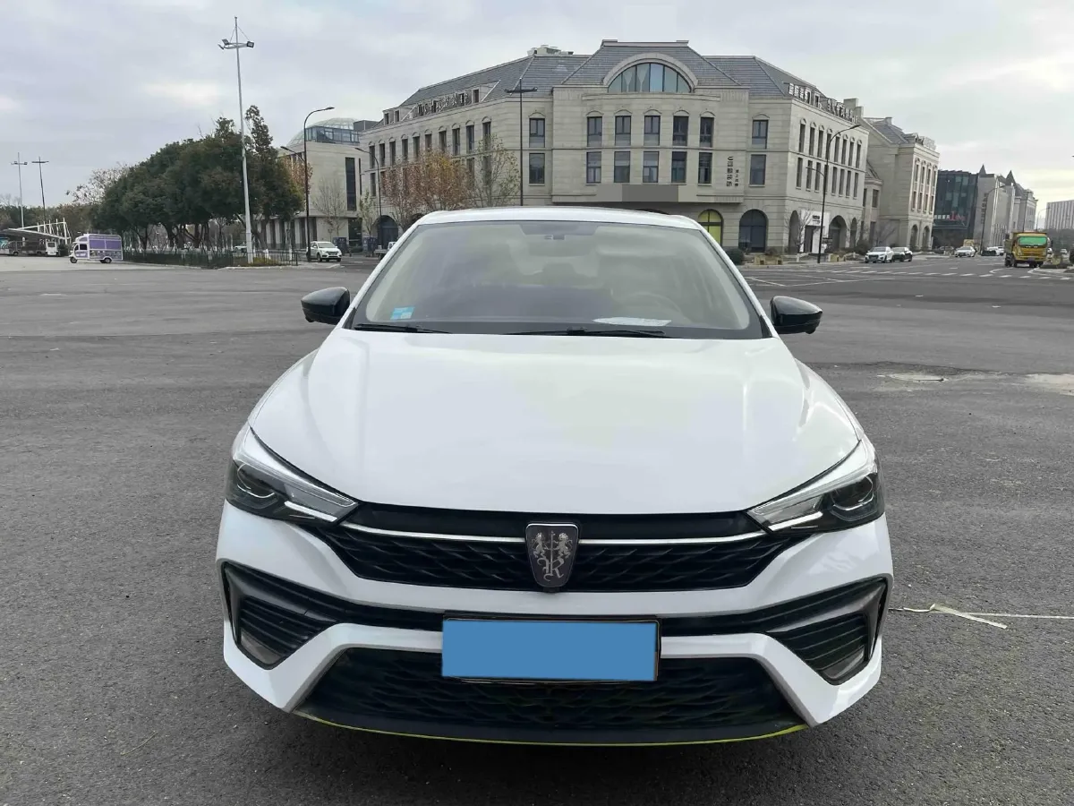 2021 Roewe i5 1.5L 120HP L4 CVT,autocango,china used car exporter,china ev exporter,chinese used car exporter,chinese used ev exporter