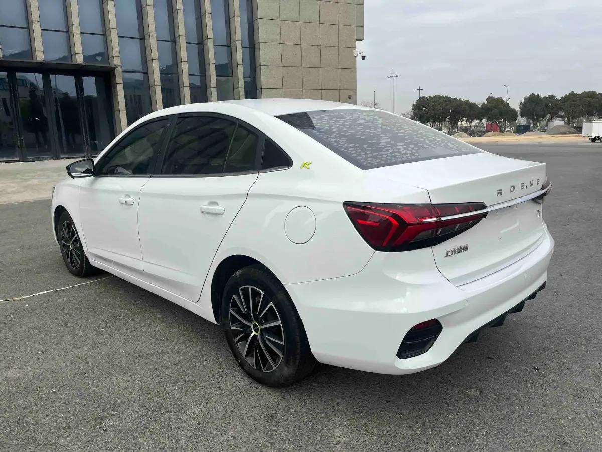 2021 Roewe i5 1.5L 120HP L4 CVT,autocango,china used car exporter,china ev exporter,chinese used car exporter,chinese used ev exporter