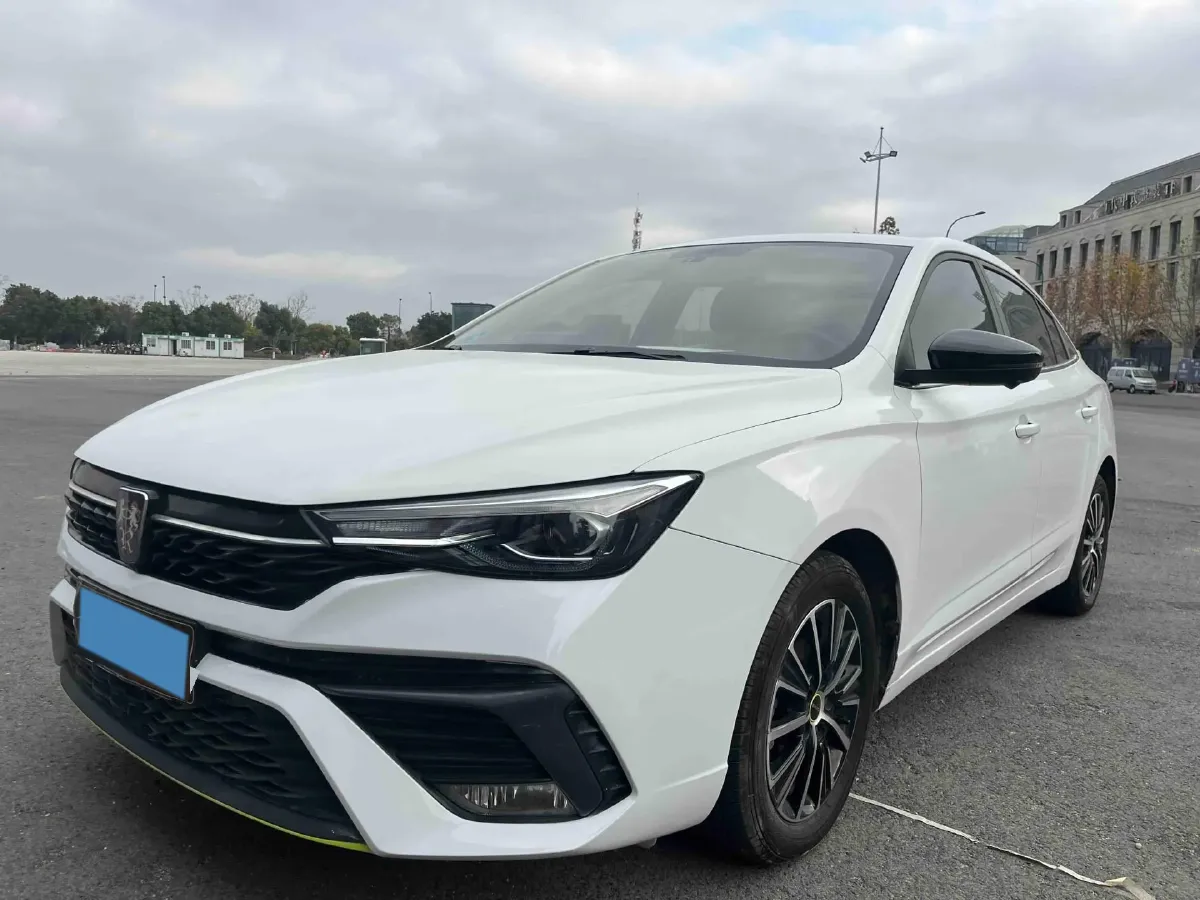 2021 Roewe i5 1.5L 120HP L4 CVT,autocango,china used car exporter,china ev exporter,chinese used car exporter,chinese used ev exporter