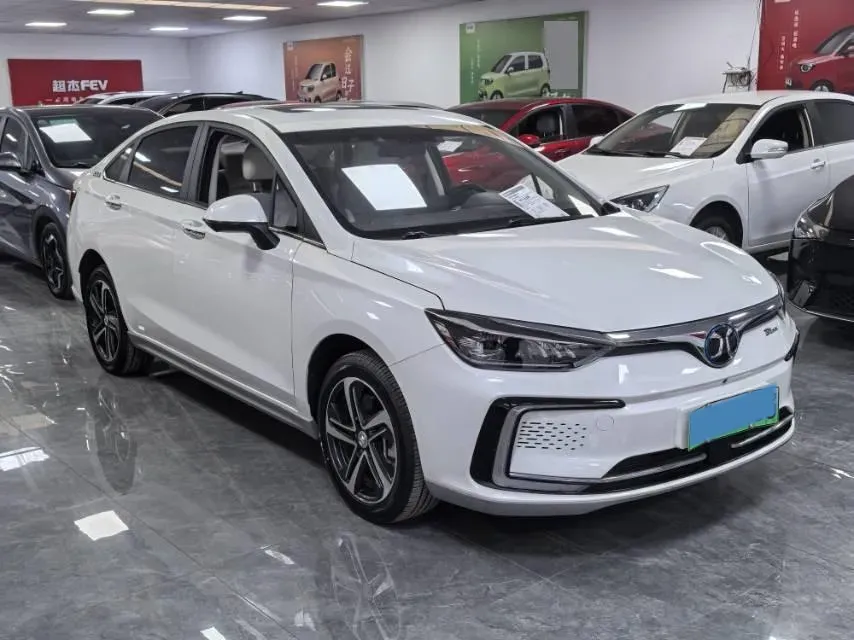 2018 BeiJing Auto EU5 BEV 53.66KWH,autocango,china used car exporter,china ev exporter,chinese used car exporter,chinese used ev exporter