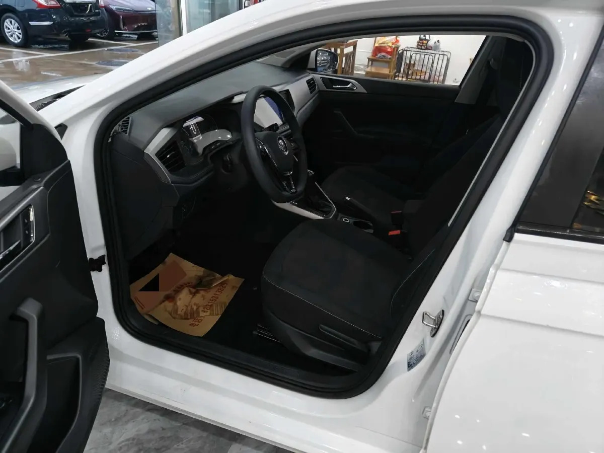 2019 Volkswagen Polo 1.5L 113HP L4 6AT,autocango,china used car exporter,china ev exporter,chinese used car exporter,chinese used ev exporter