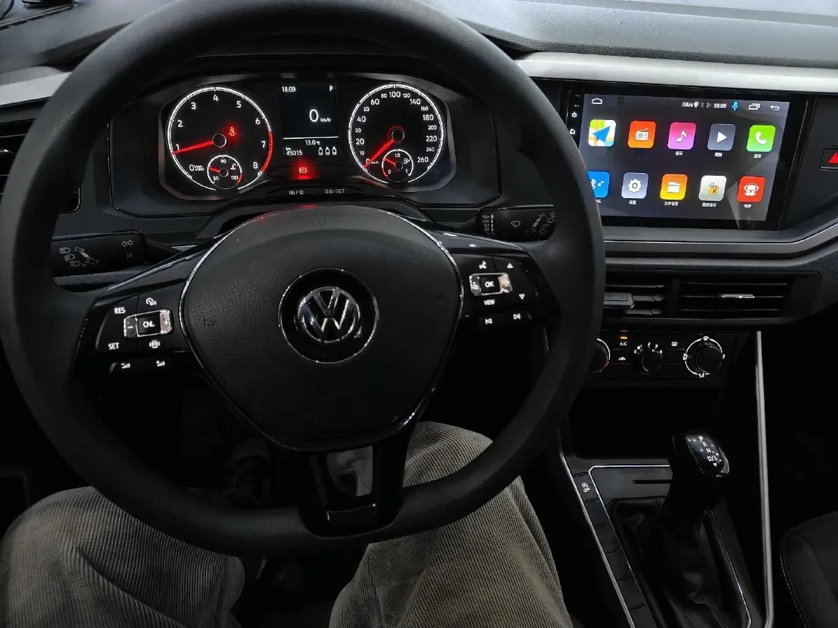 2019 Volkswagen Polo 1.5L 113HP L4 6AT,autocango,china used car exporter,china ev exporter,chinese used car exporter,chinese used ev exporter