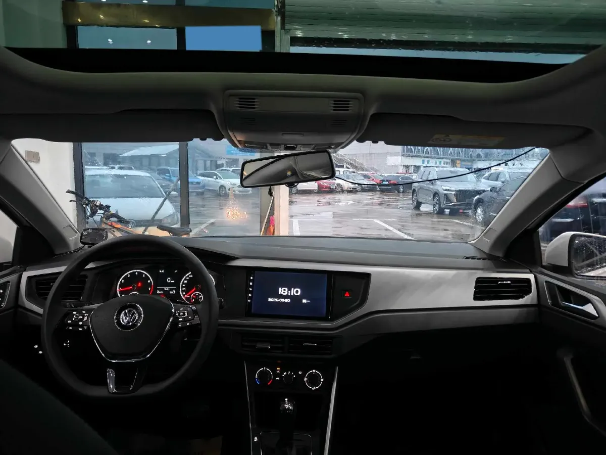 2019 Volkswagen Polo 1.5L 113HP L4 6AT,autocango,china used car exporter,china ev exporter,chinese used car exporter,chinese used ev exporter