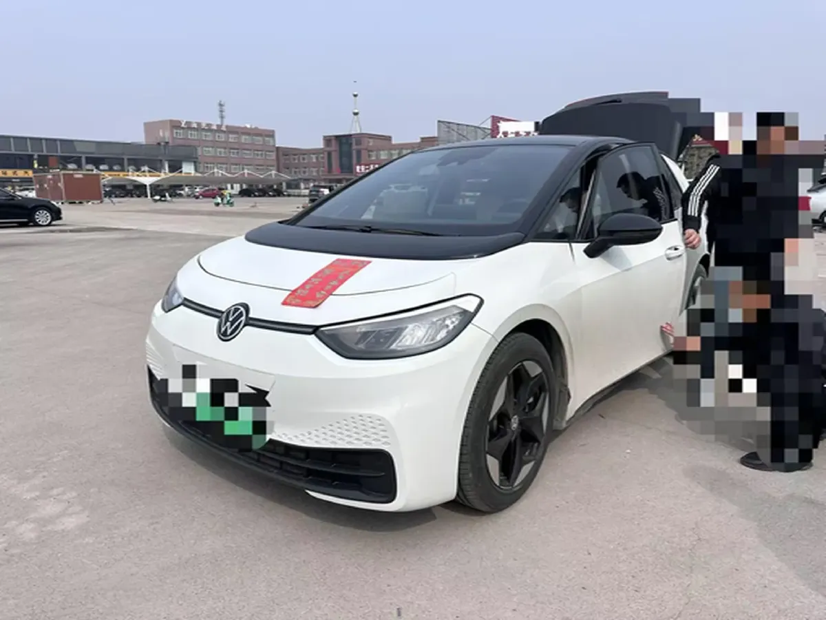 2025 Volkswagen ID.3 BEV 52.8KWH,autocango,china used car exporter,china ev exporter,chinese used car exporter,chinese used ev exporter
