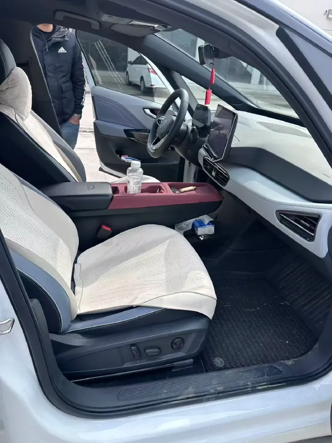 2025 Volkswagen ID.3 BEV 52.8KWH,autocango,china used car exporter,china ev exporter,chinese used car exporter,chinese used ev exporter