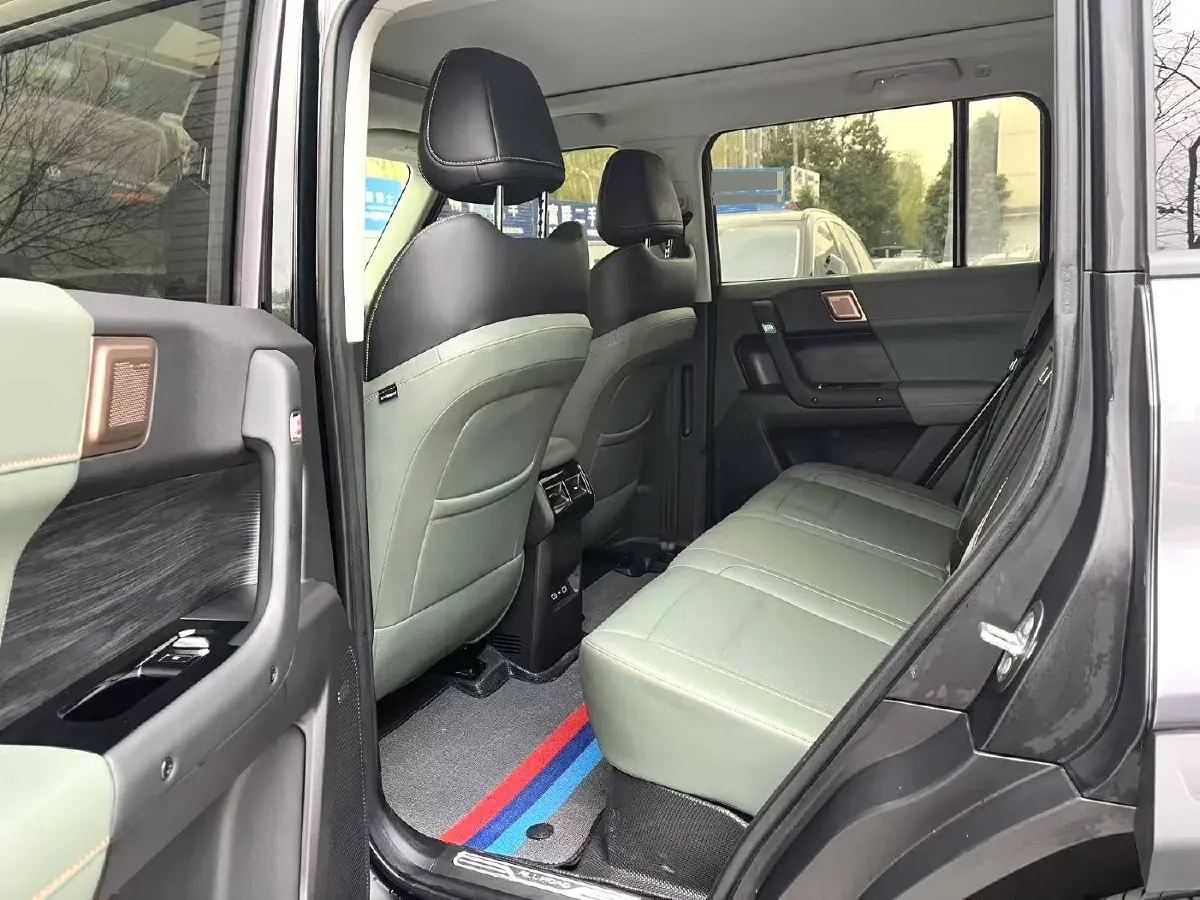 2024 JMC DaDao 2.3T 245HP L4 8AT,autocango,china used car exporter,china ev exporter,chinese used car exporter,chinese used ev exporter