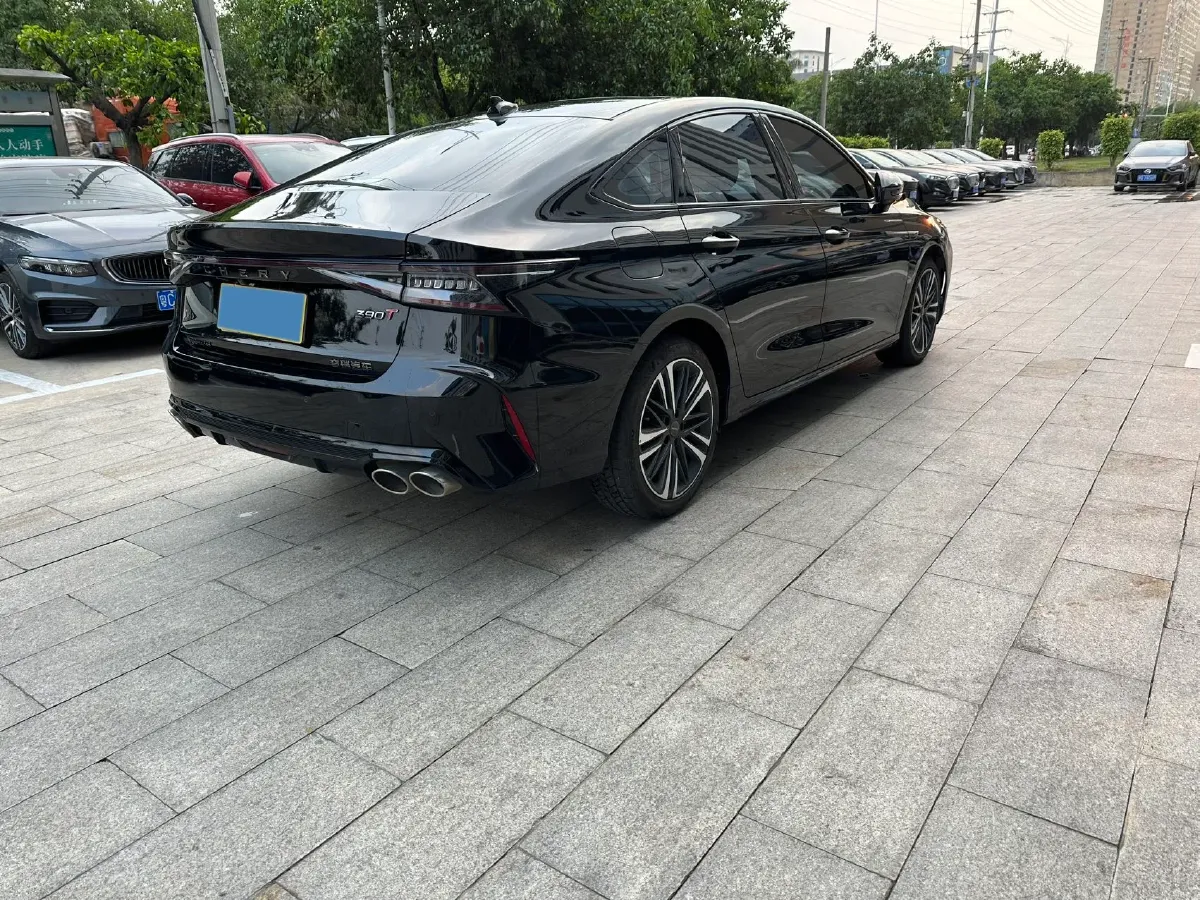 2024 Chery Arrizo 8 2.0T 254HP L4 7DCT,autocango,china used car exporter,china ev exporter,chinese used car exporter,chinese used ev exporter
