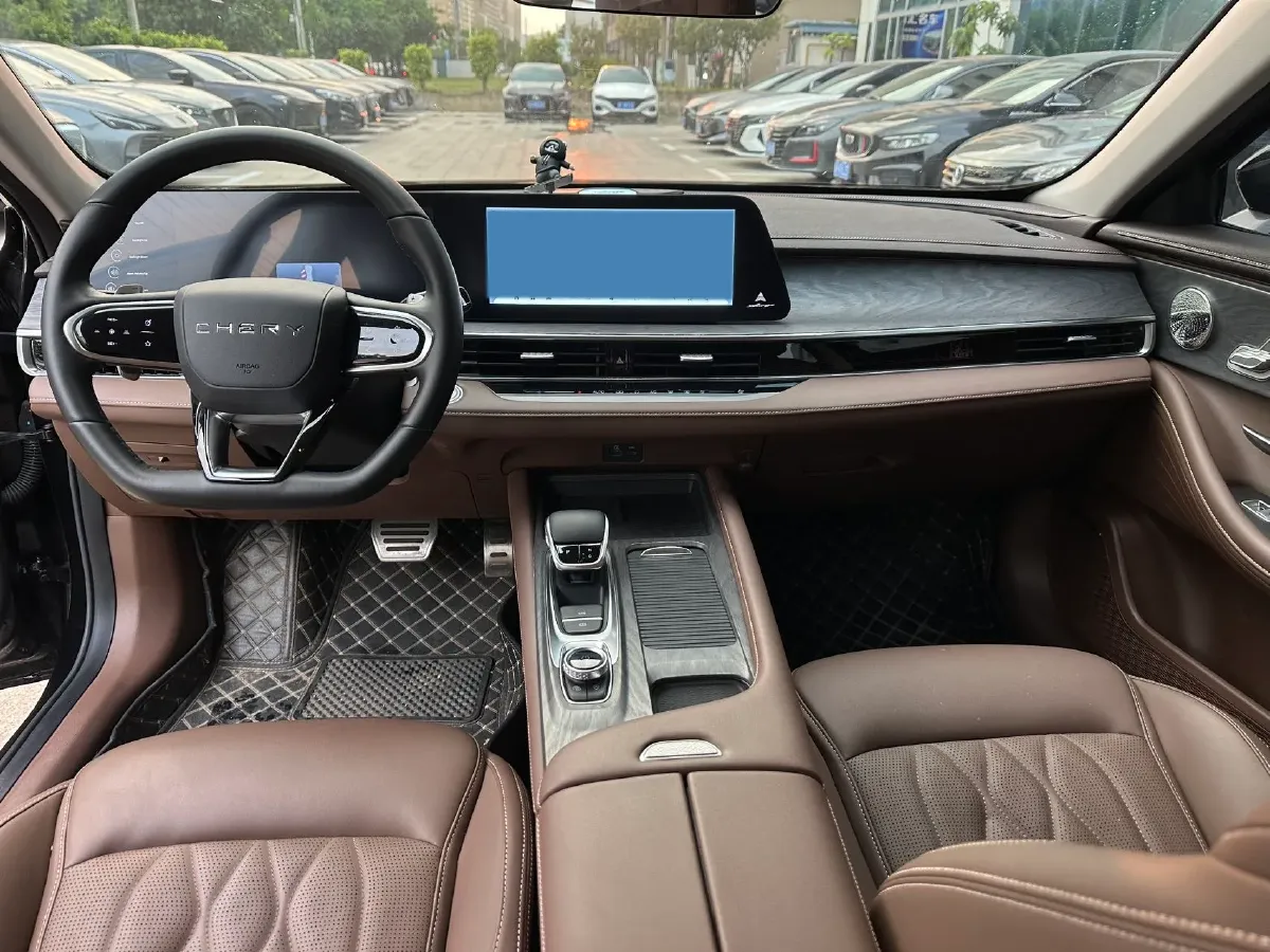 2024 Chery Arrizo 8 2.0T 254HP L4 7DCT,autocango,china used car exporter,china ev exporter,chinese used car exporter,chinese used ev exporter