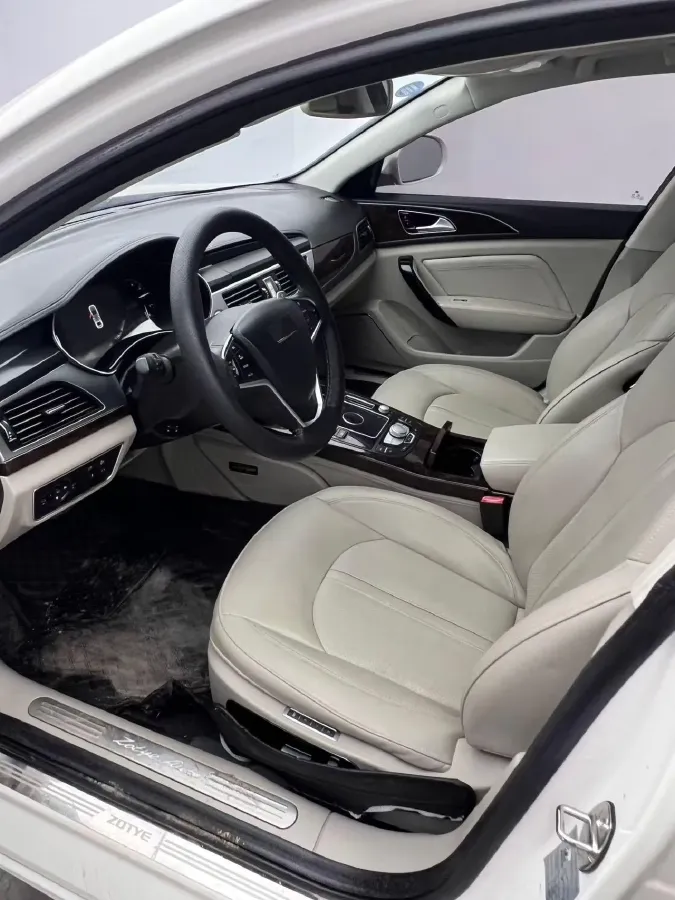 2018 Zotye Z700 1.8T 177HP L4 6DCT,autocango,china used car exporter,china ev exporter,chinese used car exporter,chinese used ev exporter