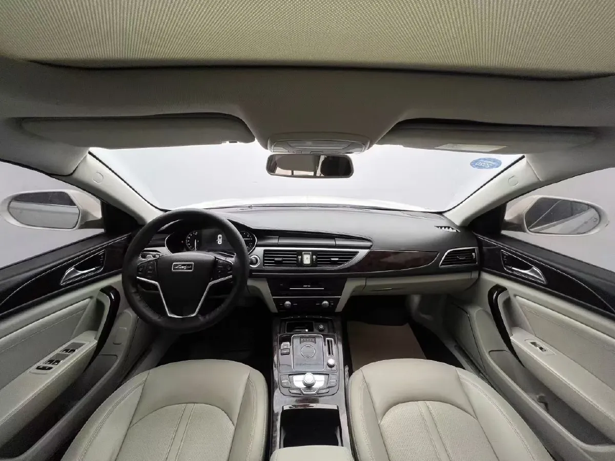 2018 Zotye Z700 1.8T 177HP L4 6DCT,autocango,china used car exporter,china ev exporter,chinese used car exporter,chinese used ev exporter