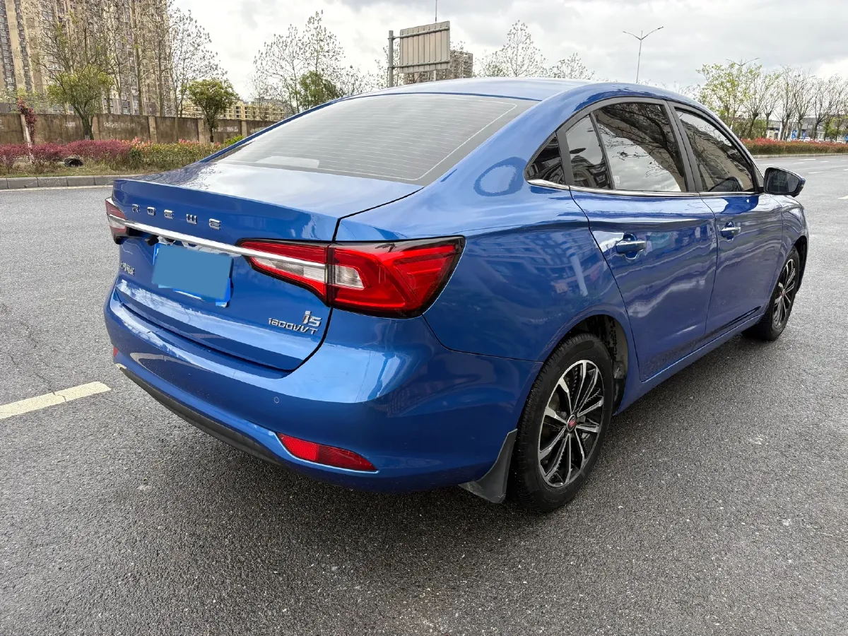 2020 Roewe i5 1.5L 120HP L4 CVT,autocango,china used car exporter,china ev exporter,chinese used car exporter,chinese used ev exporter