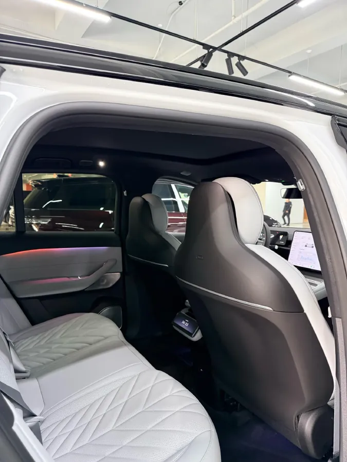 2025 Ford TransitT8 2.3T 174HP L4 8AT,autocango,china used car exporter,china ev exporter,chinese used car exporter,chinese used ev exporter