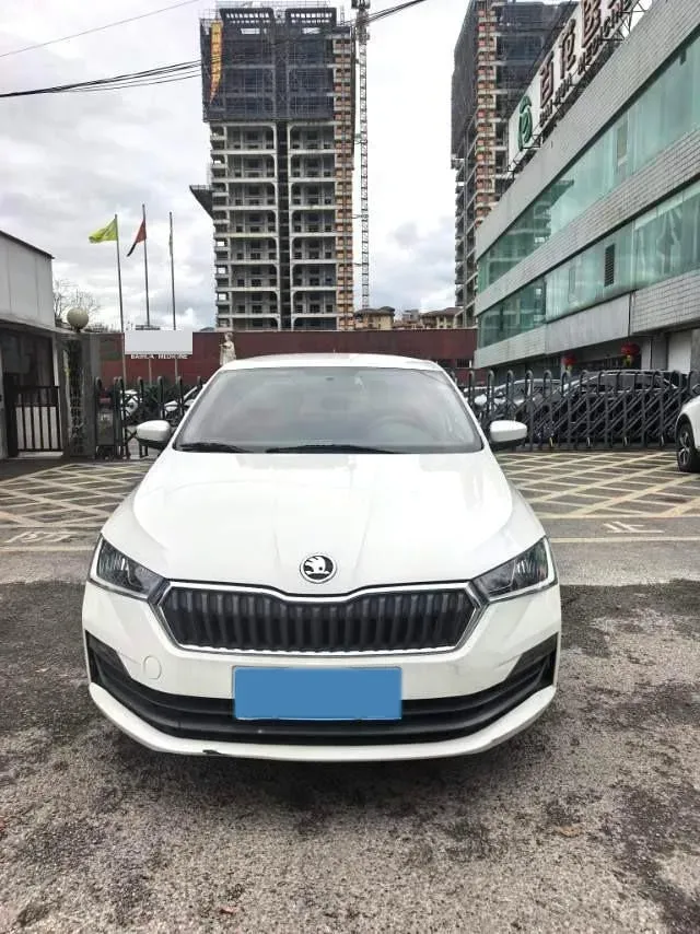 2020 Skoda Rapid 1.5L 112HP L4 5MT,autocango,china used car exporter,china ev exporter,chinese used car exporter,chinese used ev exporter
