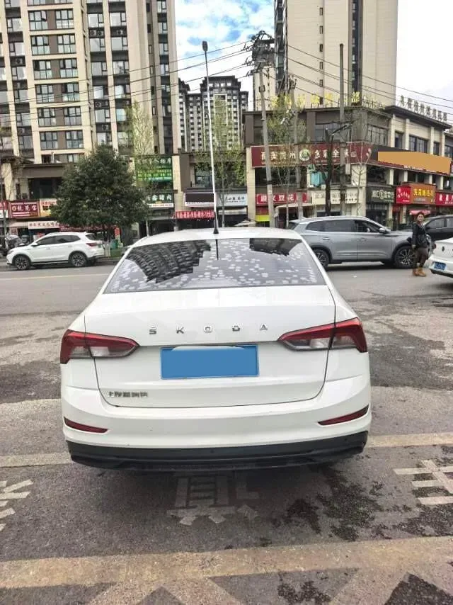 2020 Skoda Rapid 1.5L 112HP L4 5MT,autocango,china used car exporter,china ev exporter,chinese used car exporter,chinese used ev exporter
