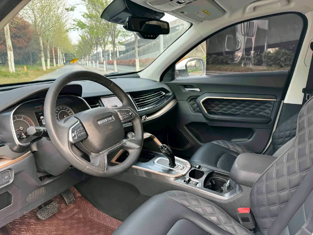 2020 Haval H6 1.5T 169HP L4 7DCT,autocango,china used car exporter,china ev exporter,chinese used car exporter,chinese used ev exporter