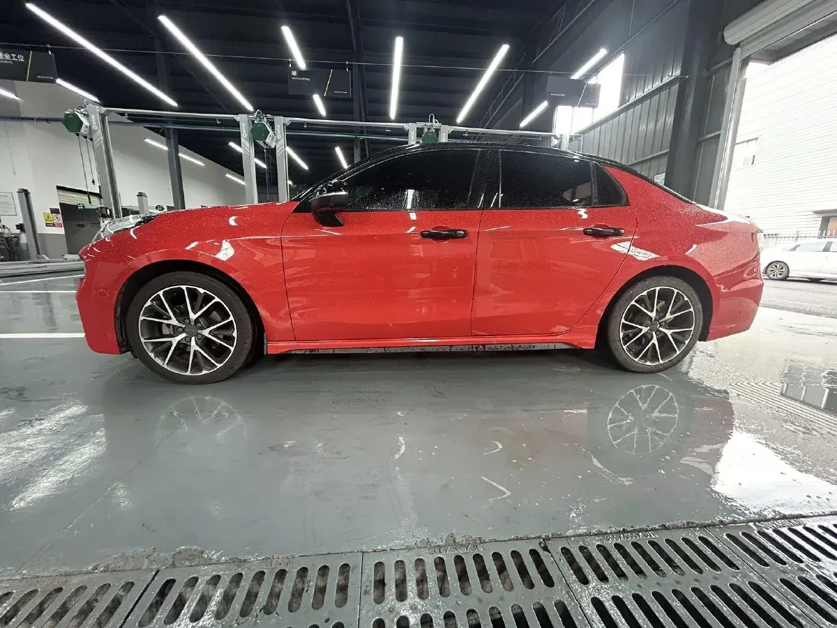 2018 Toyota C-HR 2.0L 171HP L4 CVT,autocango,china used car exporter,china ev exporter,chinese used car exporter,chinese used ev exporter