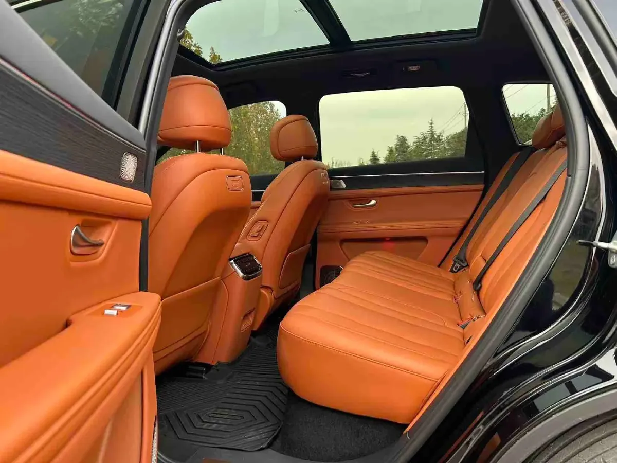 2024 AITO AITO M7 1.5T 152HP L4 REEV 38.5KWH,autocango,china used car exporter,china ev exporter,chinese used car exporter,chinese used ev exporter