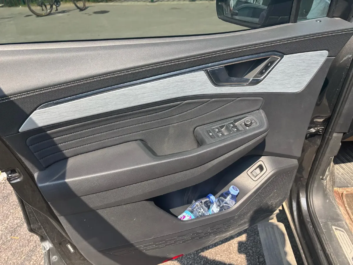 2023 Volkswagen Talagon 2.0T 220HP L4 7DCT,autocango,china used car exporter,china ev exporter,chinese used car exporter,chinese used ev exporter