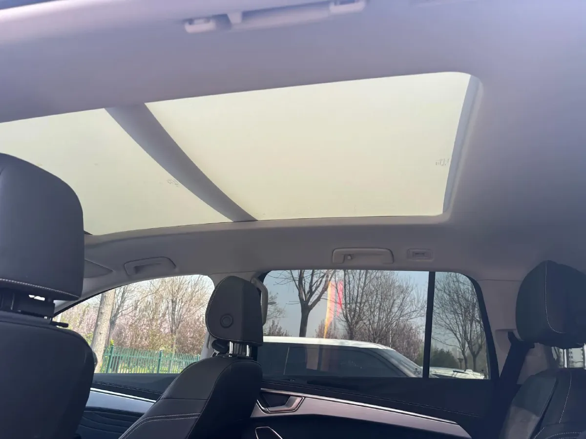 2023 Volkswagen Talagon 2.0T 220HP L4 7DCT,autocango,china used car exporter,china ev exporter,chinese used car exporter,chinese used ev exporter