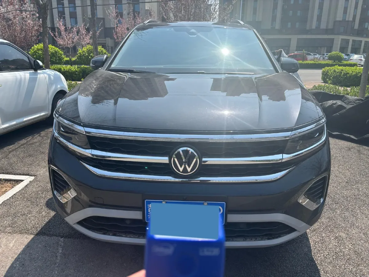 2023 Volkswagen Talagon 2.0T 220HP L4 7DCT,autocango,china used car exporter,china ev exporter,chinese used car exporter,chinese used ev exporter