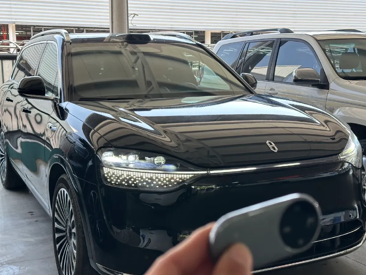 2024 AITO AITO M9 1.5T 152HP L4 REEV 42KWH,autocango,china used car exporter,china ev exporter,chinese used car exporter,chinese used ev exporter