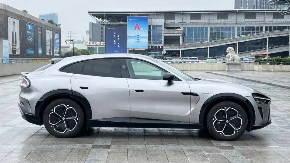 2025 MI YU7 BEV,autocango,china used car exporter,china ev exporter,chinese used car exporter,chinese used ev exporter