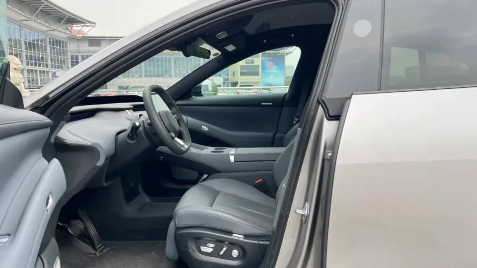 2025 MI YU7 BEV,autocango,china used car exporter,china ev exporter,chinese used car exporter,chinese used ev exporter