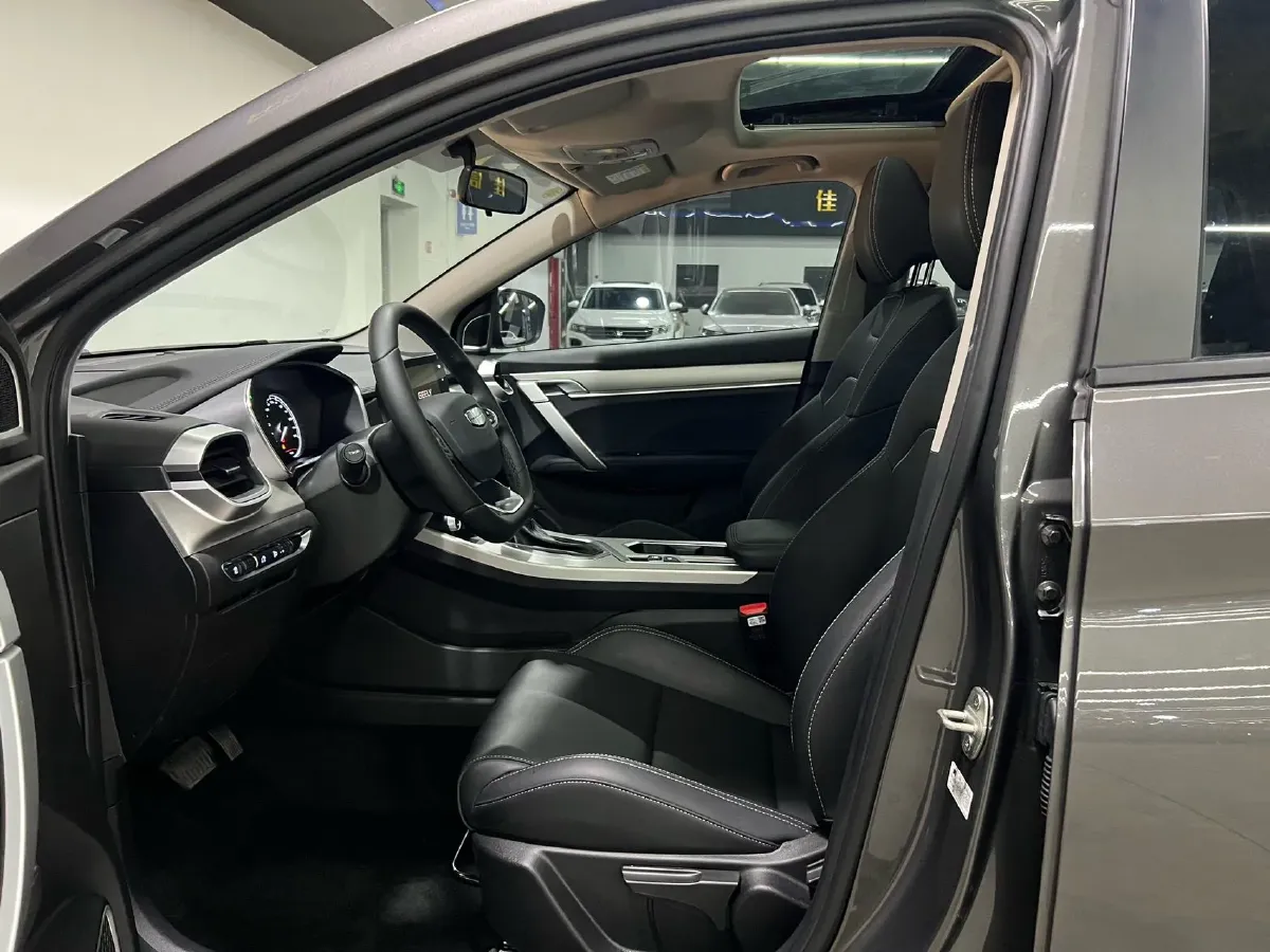 2025 Geely Coolray 1.5L 126HP L4 CVT,autocango,china used car exporter,china ev exporter,chinese used car exporter,chinese used ev exporter