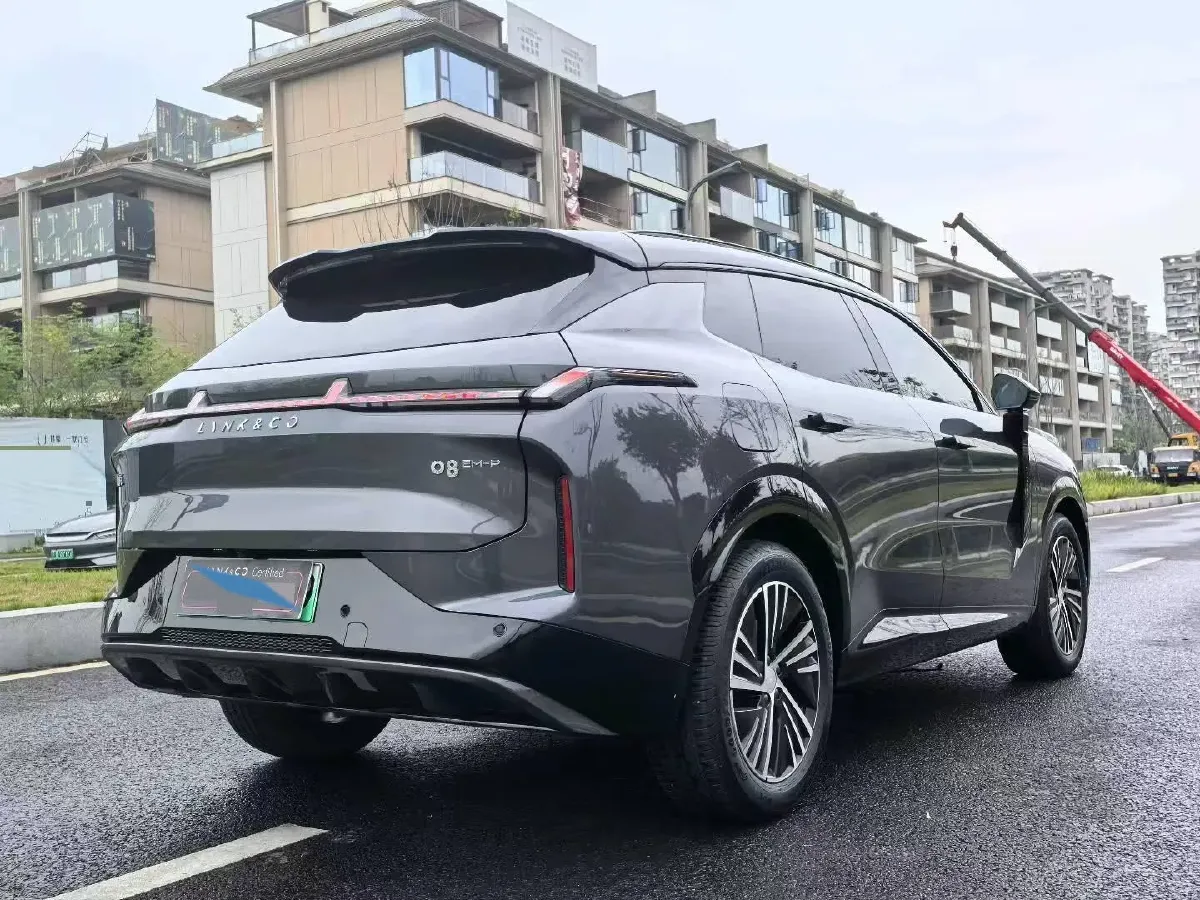 2025 LYNK&CO 08 EM-P 1.5T 163HP L4 3DHT PHEV 39.6/39.8KWH,autocango,china used car exporter,china ev exporter,chinese used car exporter,chinese used ev exporter