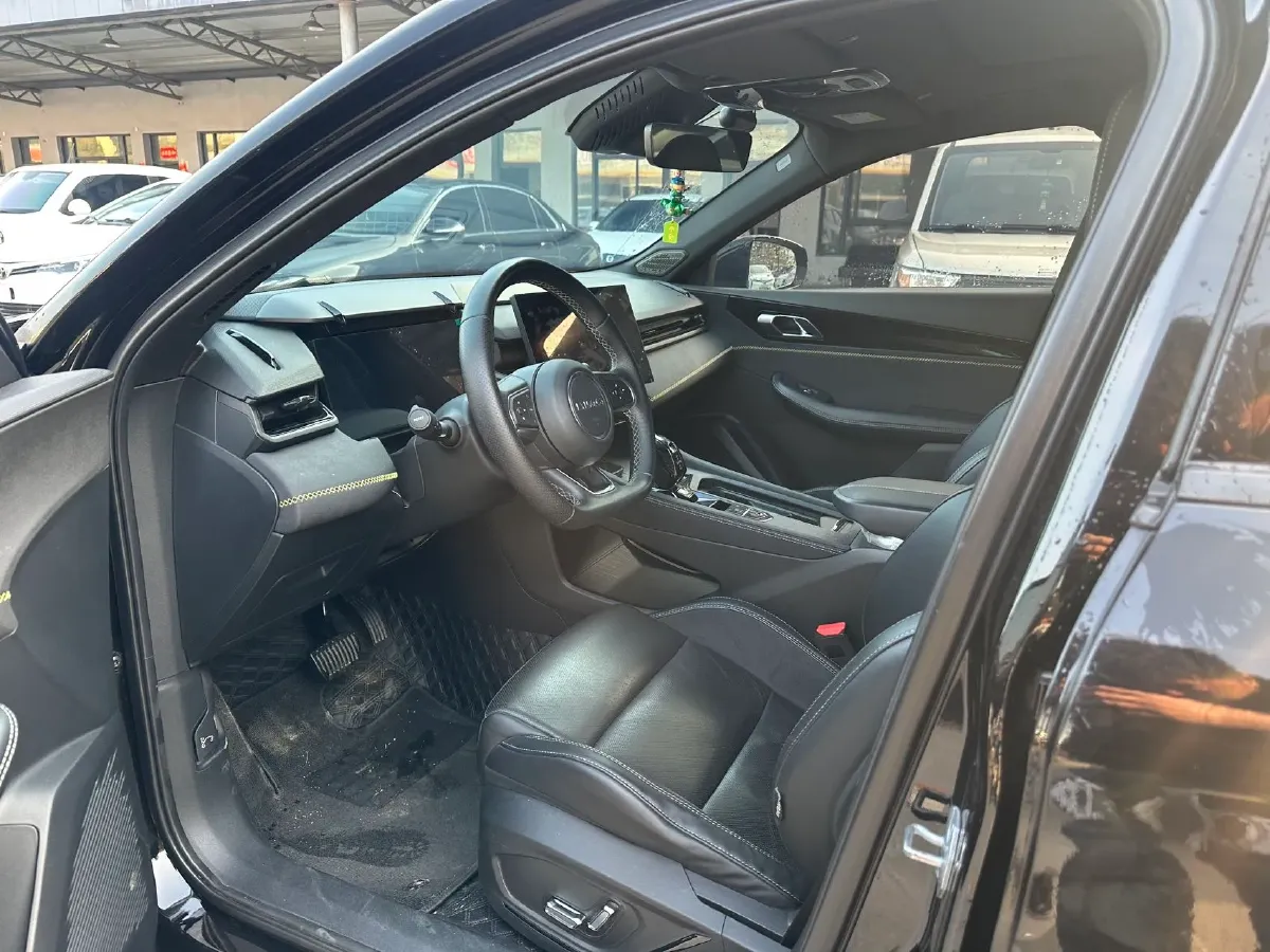 2022 LYNK&CO 03 1.5T 180HP L3 7DCT,autocango,china used car exporter,china ev exporter,chinese used car exporter,chinese used ev exporter