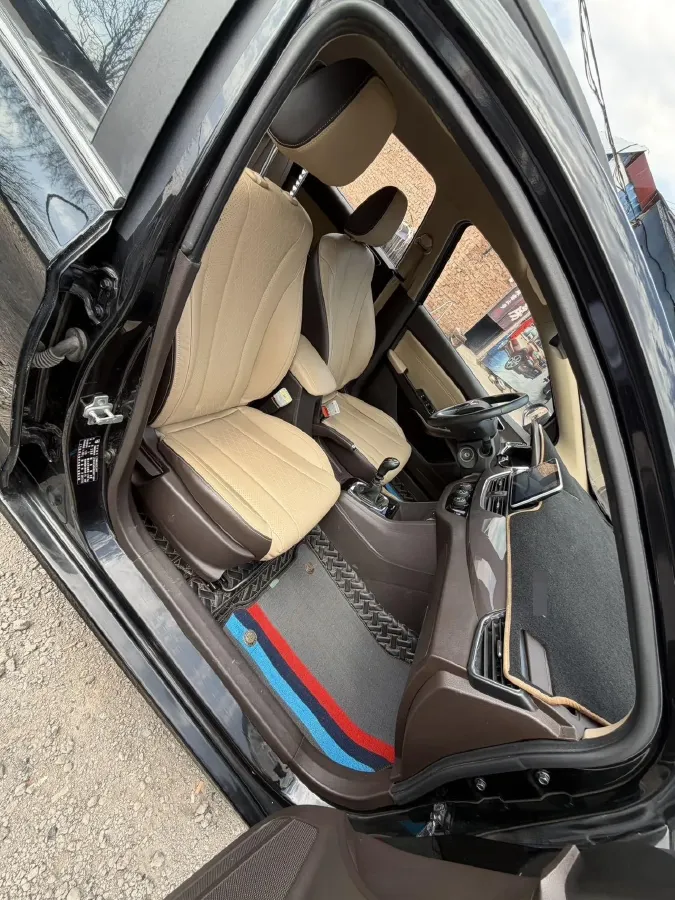 2017 BaoJun 310W 1.5L 112HP L4 6MT,autocango,china used car exporter,china ev exporter,chinese used car exporter,chinese used ev exporter