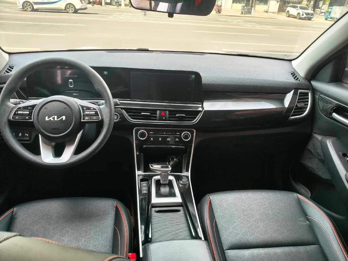 2023 Kia Seltos 1.5L 115HP L4 CVT,autocango,china used car exporter,china ev exporter,chinese used car exporter,chinese used ev exporter