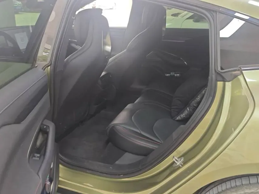 2024 MI SU7 BEV 73.6KWH,autocango,china used car exporter,china ev exporter,chinese used car exporter,chinese used ev exporter