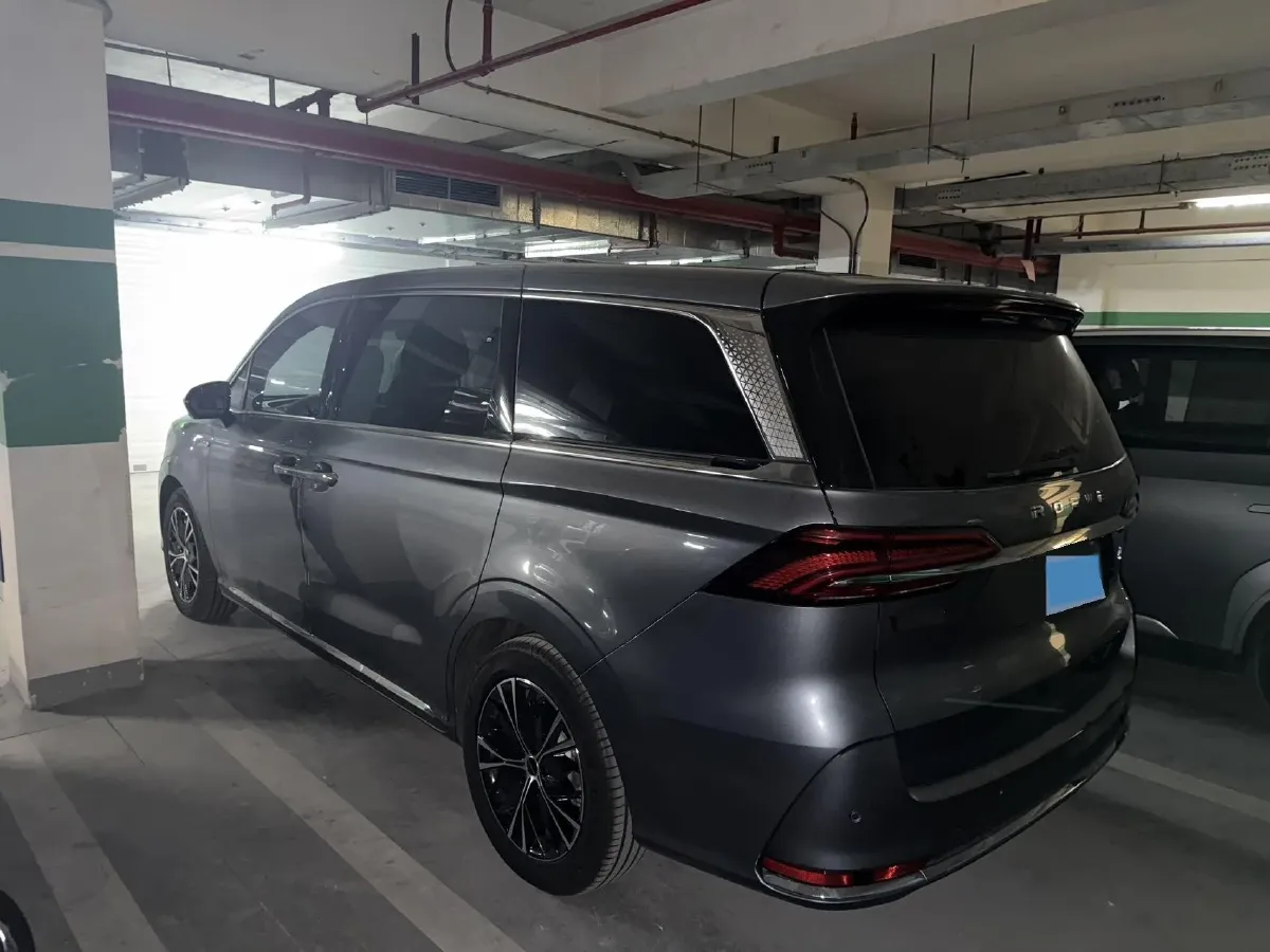 2023 Roewe iMAX8 2.0T 234HP L4 8AT,autocango,china used car exporter,china ev exporter,chinese used car exporter,chinese used ev exporter