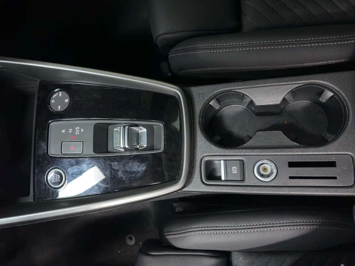 2022 Audi A3 1.4T 150HP L4 7DCT,autocango,china used car exporter,china ev exporter,chinese used car exporter,chinese used ev exporter