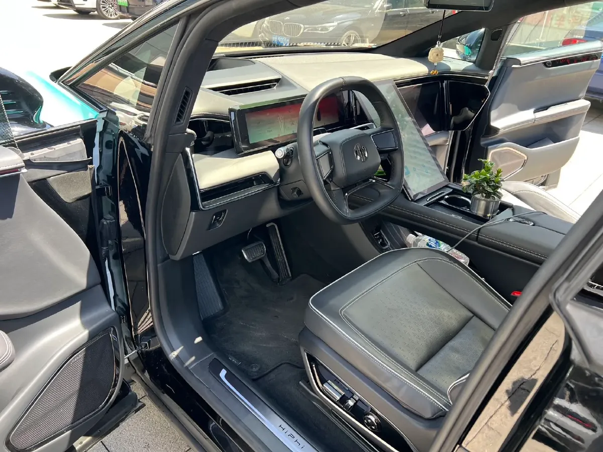 2021 HiPhi X BEV 97KWH,autocango,china used car exporter,china ev exporter,chinese used car exporter,chinese used ev exporter