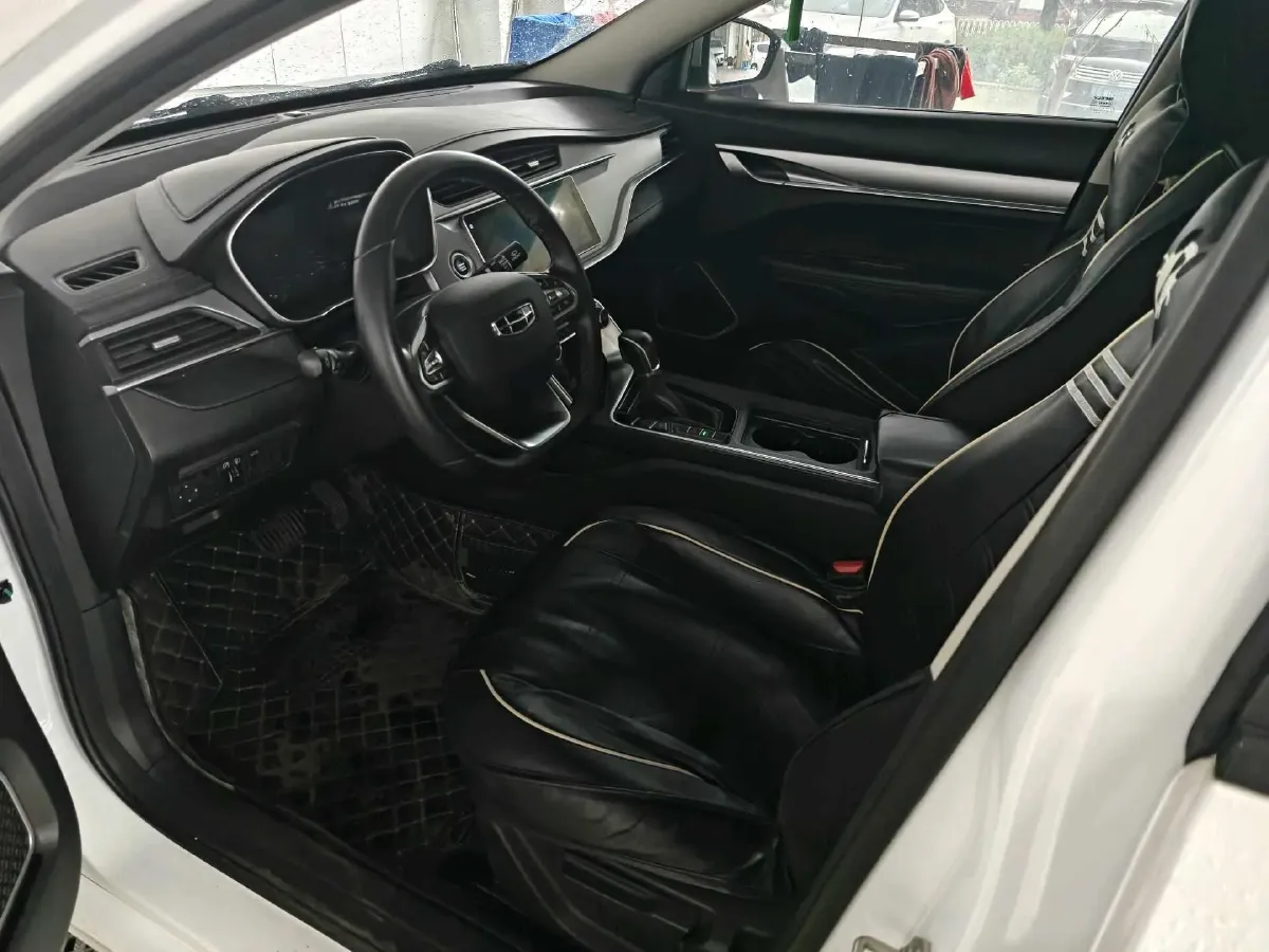 2020 Geely Binray 1.0T 133HP L3 6DCT,autocango,china used car exporter,china ev exporter,chinese used car exporter,chinese used ev exporter