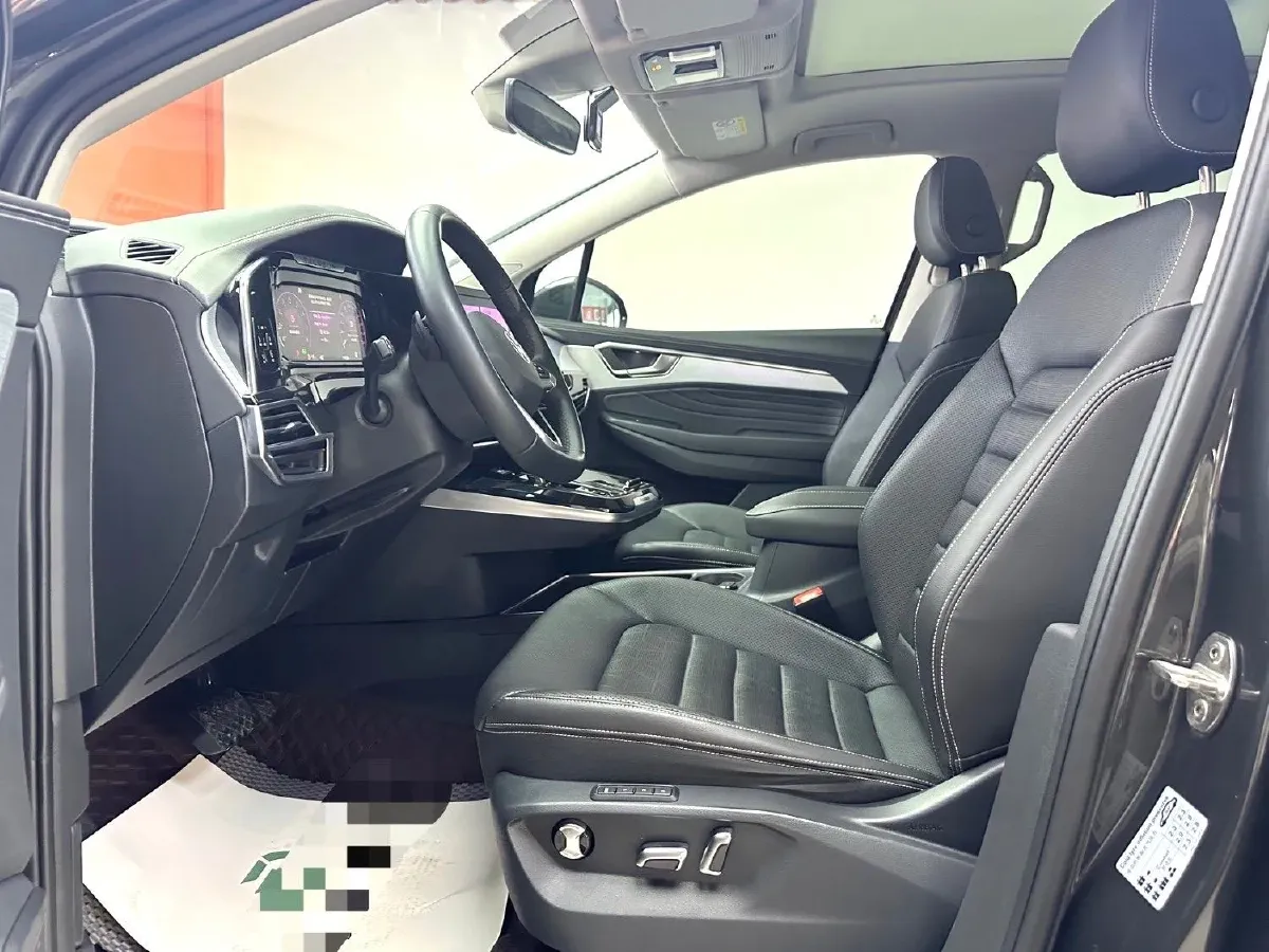 2022 Volkswagen Talagon 2.0T 220HP L4 7DCT,autocango,china used car exporter,china ev exporter,chinese used car exporter,chinese used ev exporter