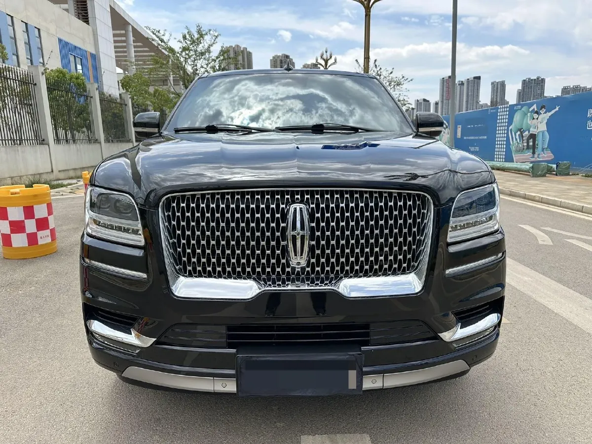 2020 Lincoln Navigator 3.5T 388HP V6 10AT,autocango,china used car exporter,china ev exporter,chinese used car exporter,chinese used ev exporter