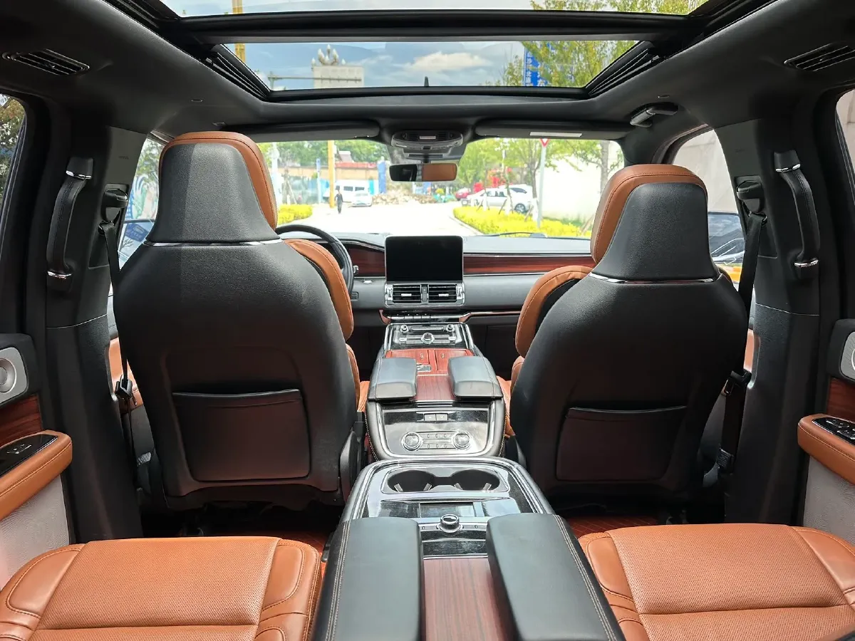 2020 Lincoln Navigator 3.5T 388HP V6 10AT,autocango,china used car exporter,china ev exporter,chinese used car exporter,chinese used ev exporter