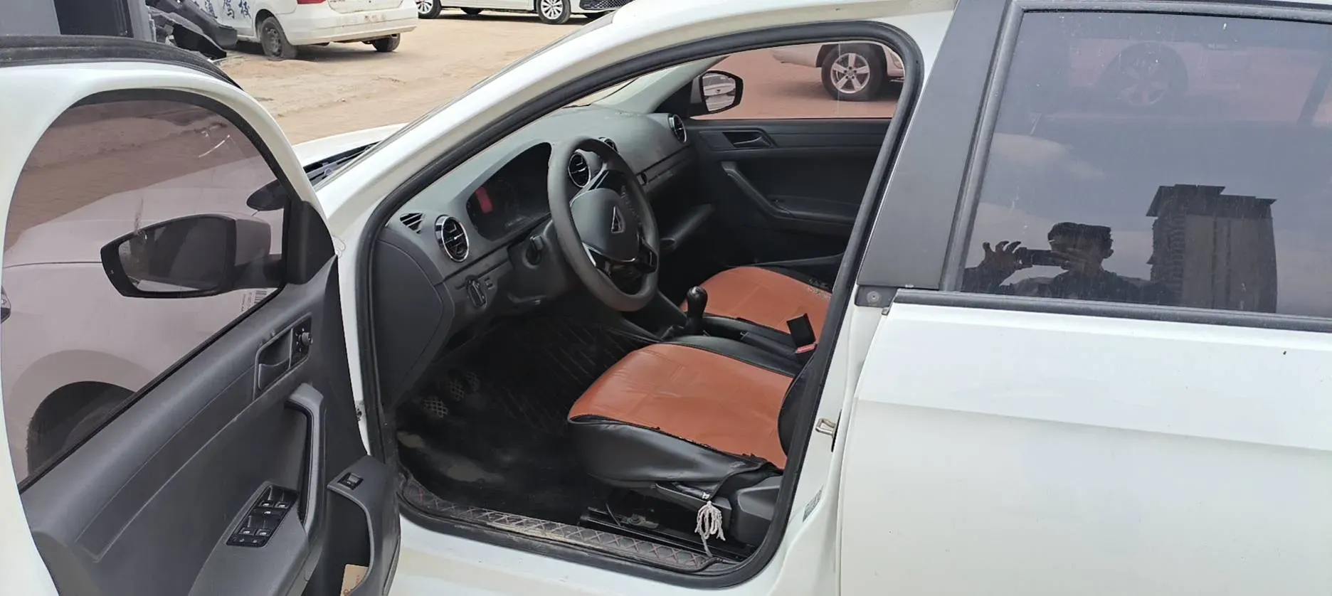 2021 Jetta VA3 1.5L 112HP L4 5MT,autocango,china used car exporter,china ev exporter,chinese used car exporter,chinese used ev exporter