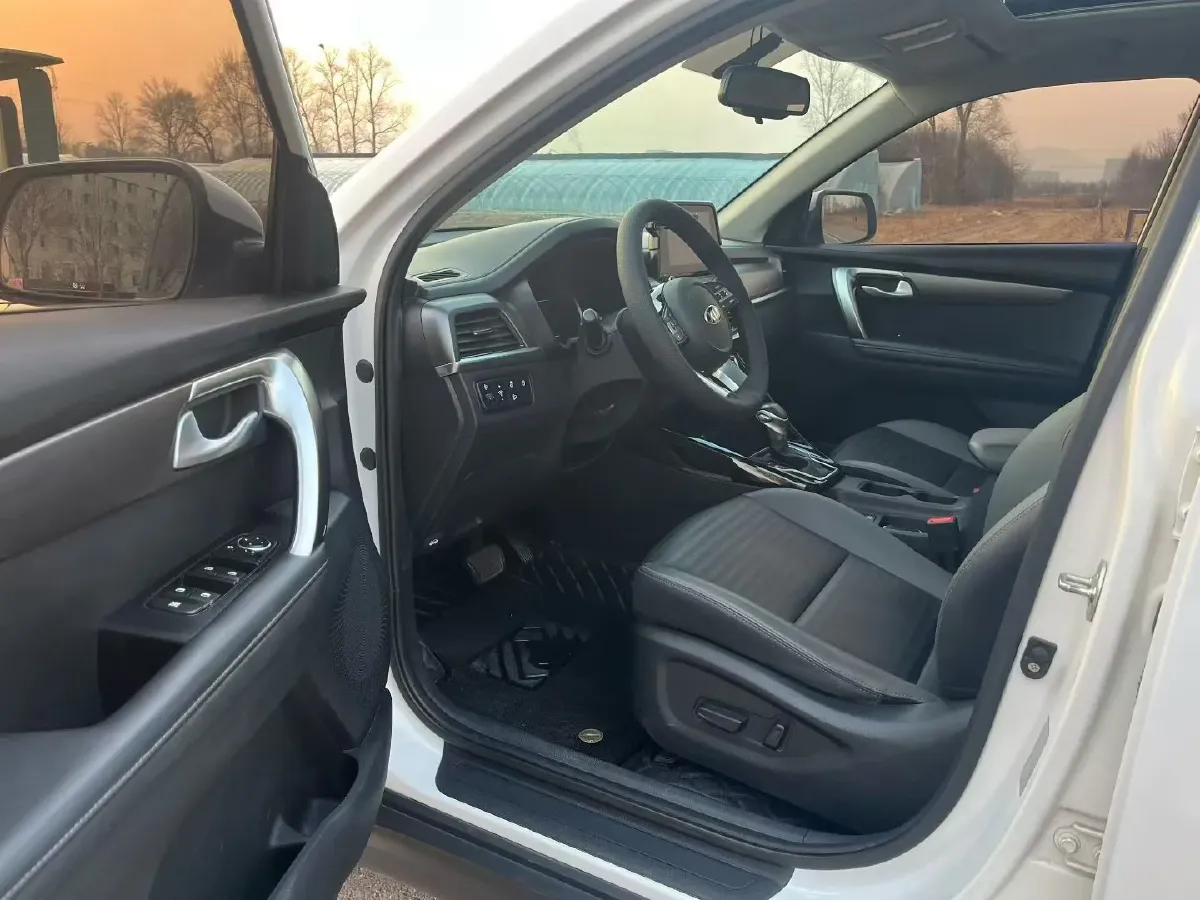 2018 Kia Sportage R 2.0L 160HP L4 6AT,autocango,china used car exporter,china ev exporter,chinese used car exporter,chinese used ev exporter