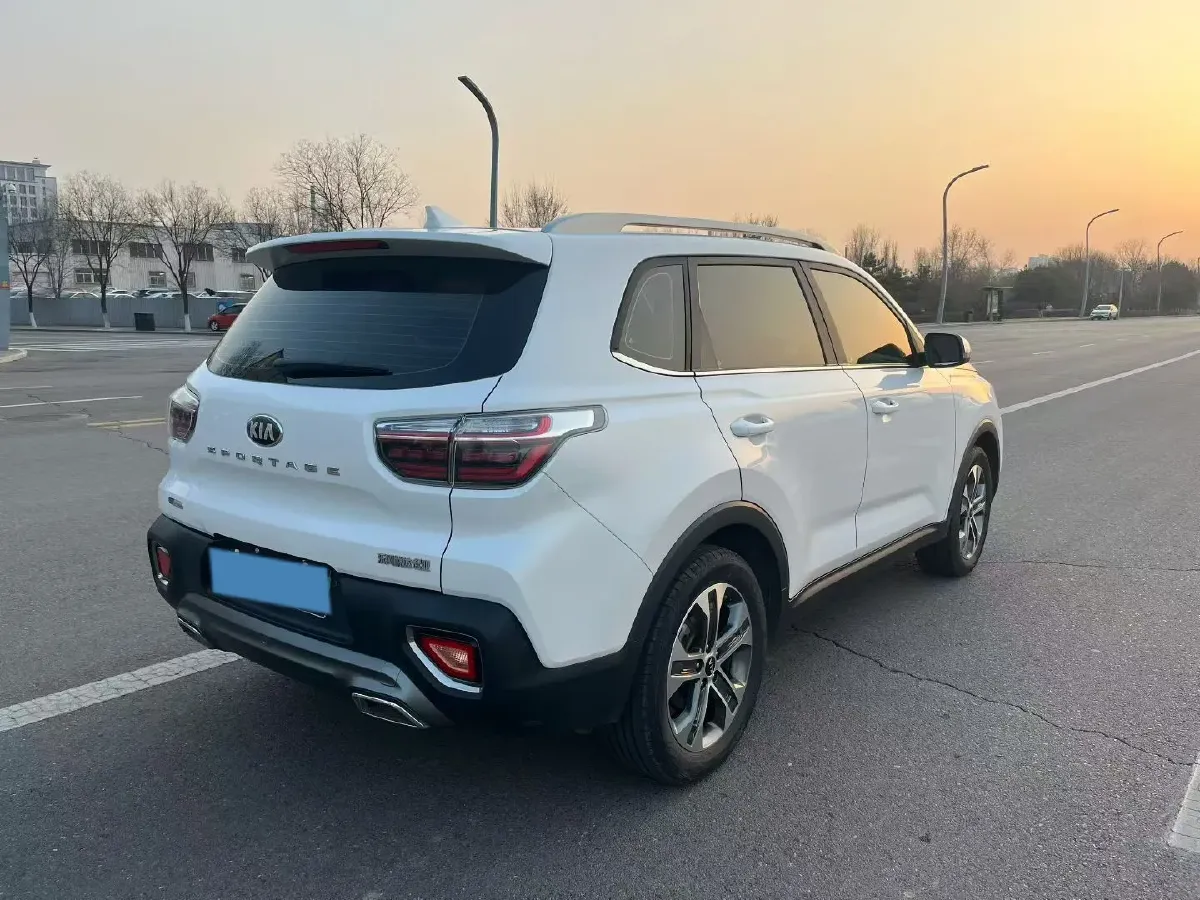 2018 Kia Sportage R 2.0L 160HP L4 6AT,autocango,china used car exporter,china ev exporter,chinese used car exporter,chinese used ev exporter