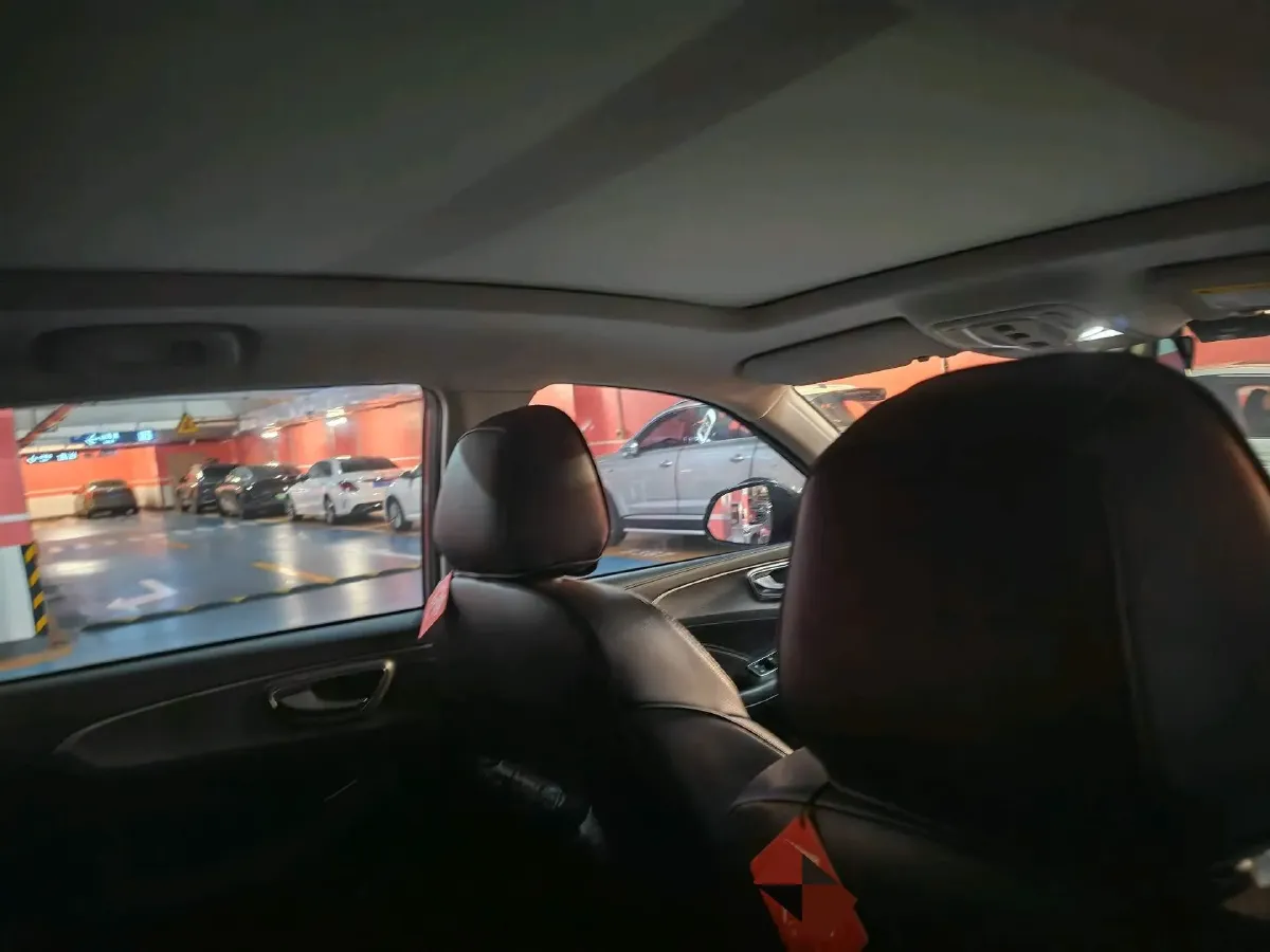 2020 Roewe RX5 1.5T 169HP L4 AMT PHEV 11.1KWH,autocango,china used car exporter,china ev exporter,chinese used car exporter,chinese used ev exporter