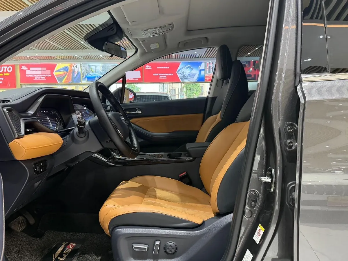 2020 GAC Trumpchi GS4 1.5T 169HP L4 6AT,autocango,china used car exporter,china ev exporter,chinese used car exporter,chinese used ev exporter