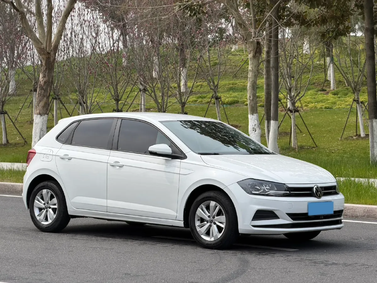2023 Volkswagen Polo 1.5L 110HP L4 6AT,autocango,china used car exporter,china ev exporter,chinese used car exporter,chinese used ev exporter