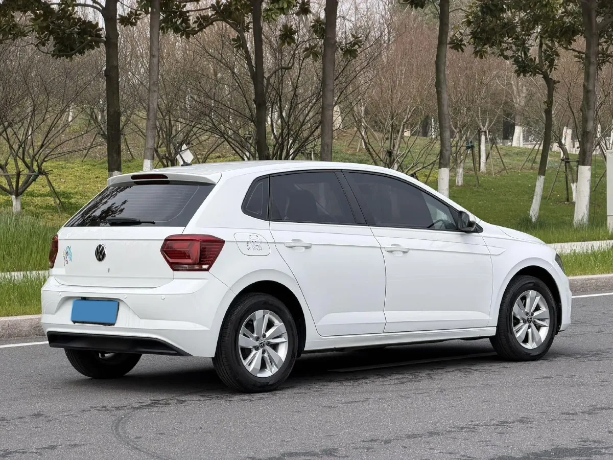 2023 Volkswagen Polo 1.5L 110HP L4 6AT,autocango,china used car exporter,china ev exporter,chinese used car exporter,chinese used ev exporter