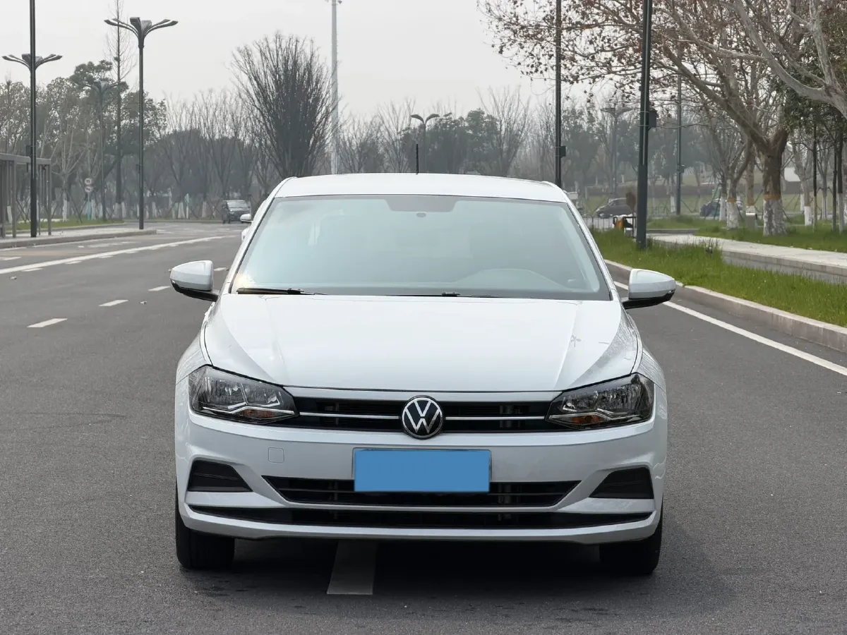 2023 Volkswagen Polo 1.5L 110HP L4 6AT,autocango,china used car exporter,china ev exporter,chinese used car exporter,chinese used ev exporter