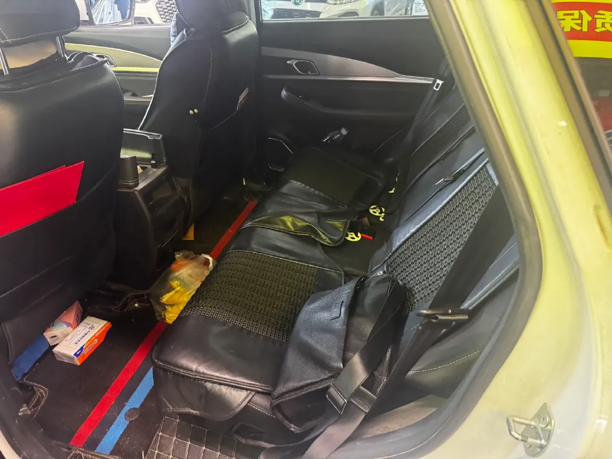 2022 Jetour X70 1.5T 156HP L4 6MT,autocango,china used car exporter,china ev exporter,chinese used car exporter,chinese used ev exporter